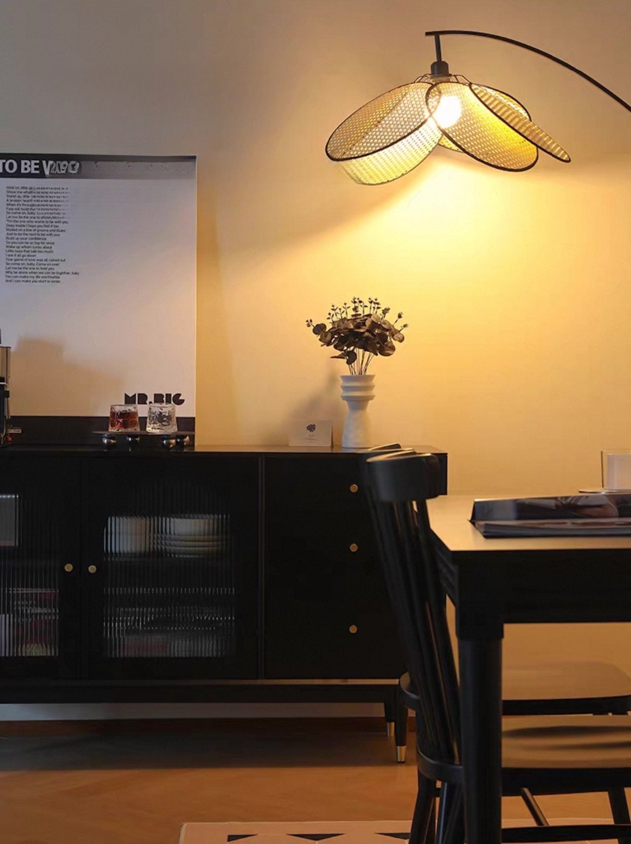 Arco Noir Sideboard