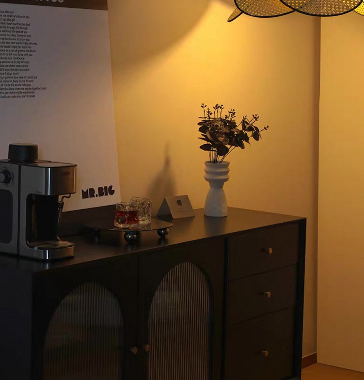 Arco Noir Sideboard