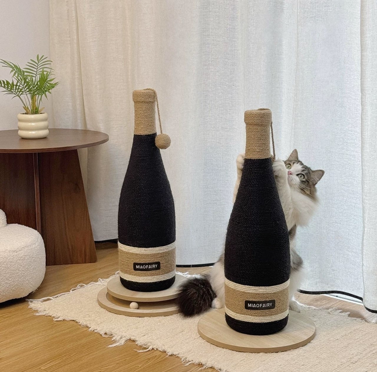 Luxury Cat Scratcher Post – Wine Bottle Design