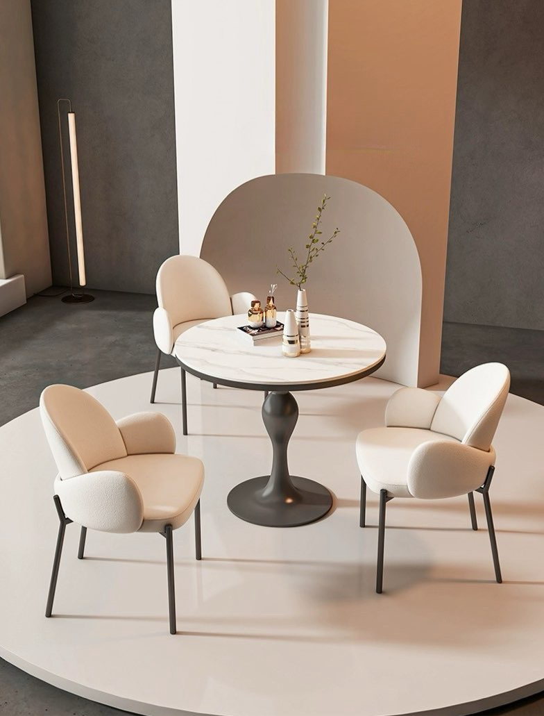 Luna Elegance Chair