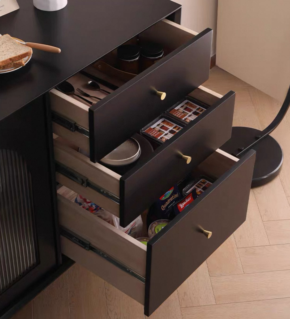 Arco Noir Sideboard