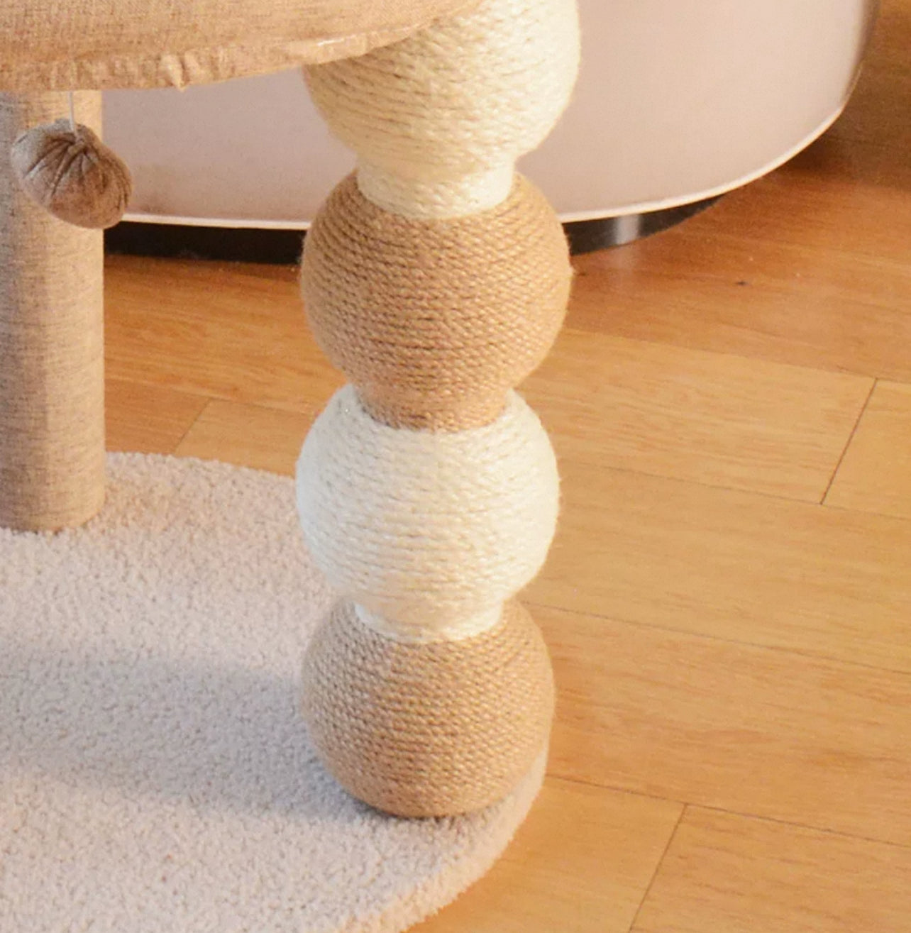 Modern Cat Tree Tower – Sleep, Play & Scratch in Style!