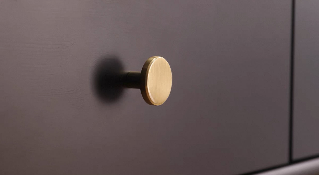 NoirBarista Cabinet