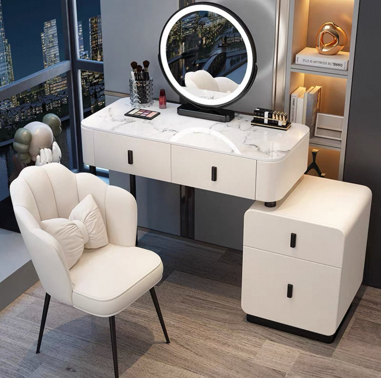 Lumière Chic Vanity