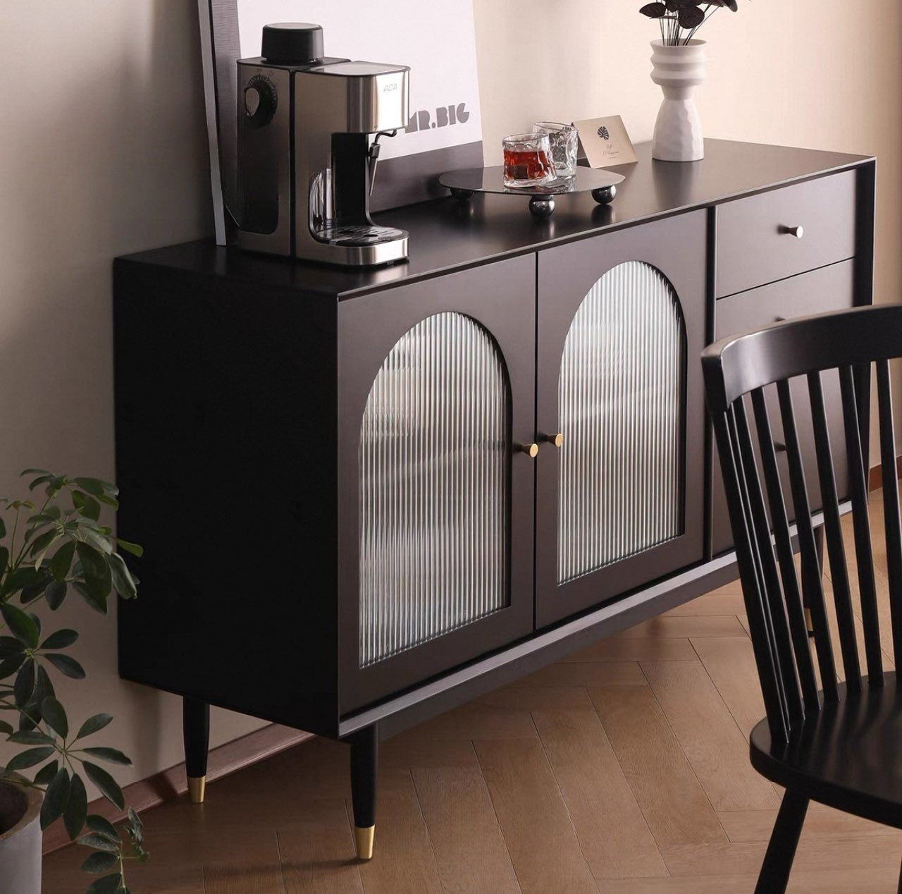 Arco Noir Sideboard