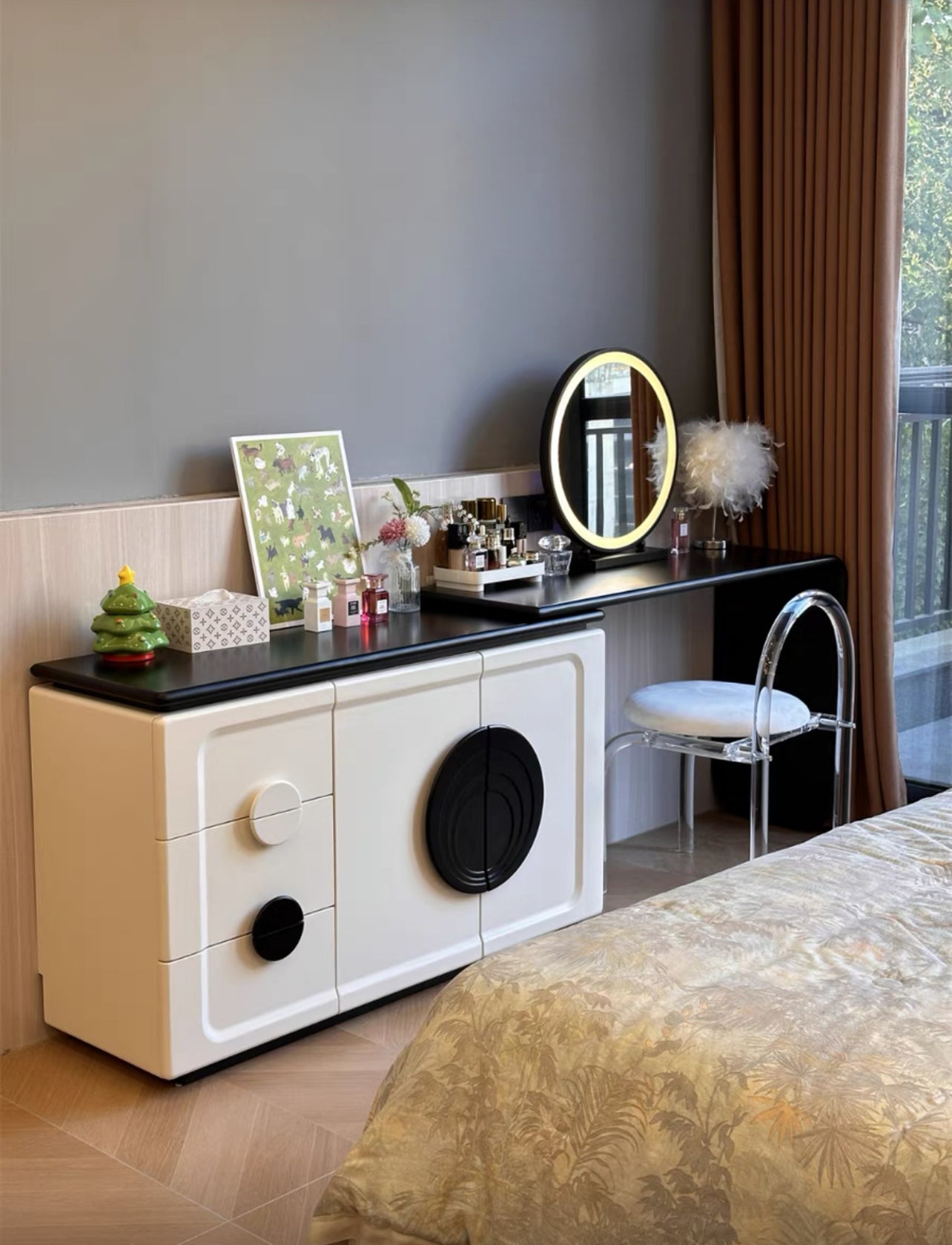 Eclipse Harmony Vanity Set