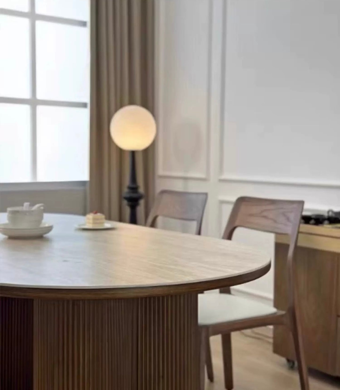 Roma Ridge Dining Table