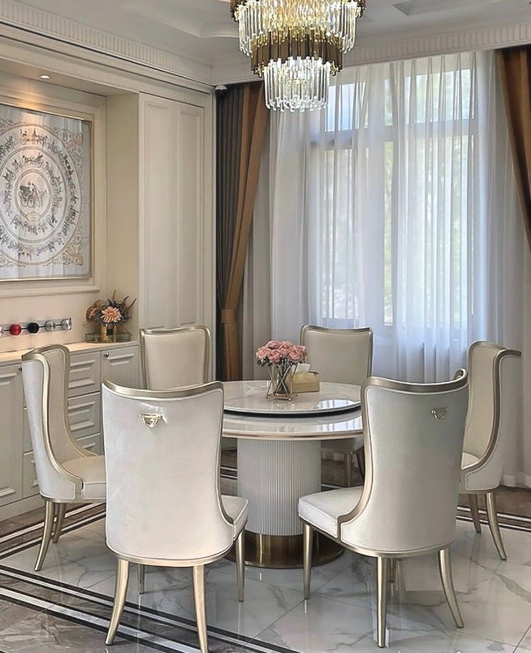 Elegance Royale
