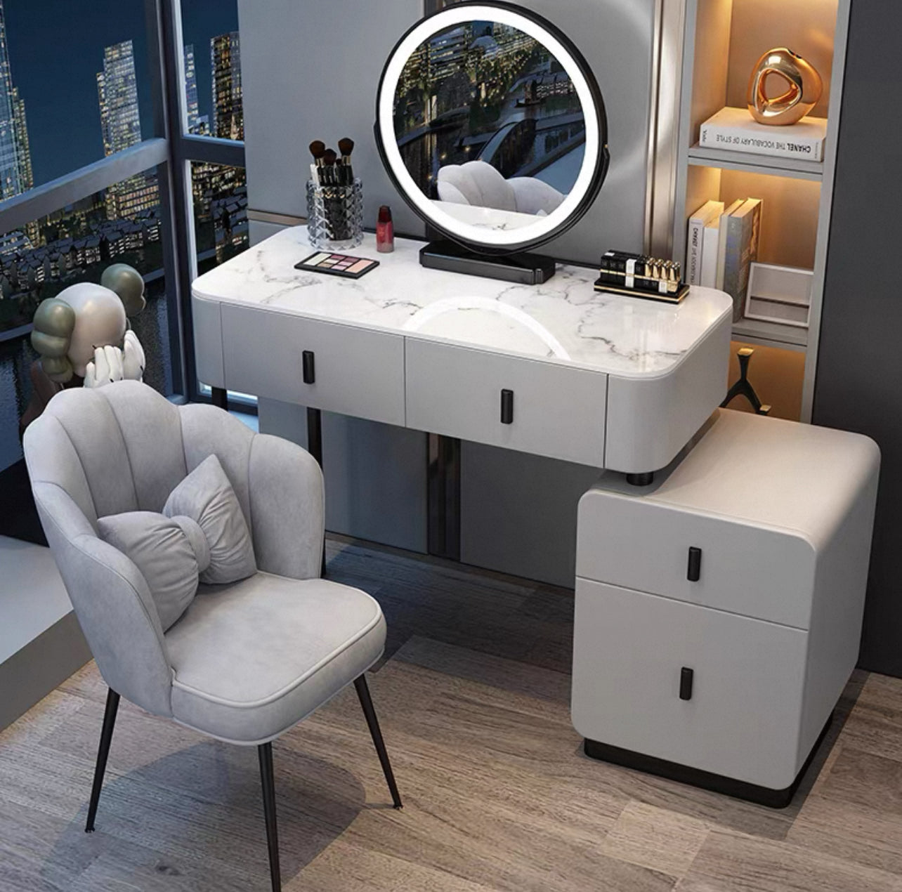 Lumière Chic Vanity