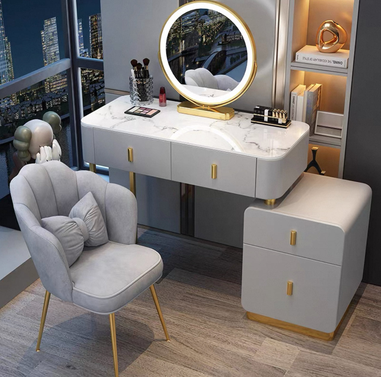 Lumière Chic Vanity