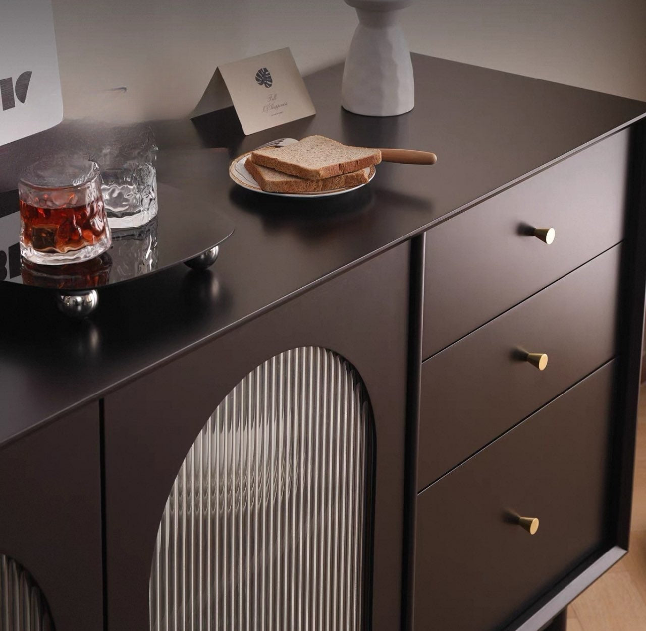Arco Noir Sideboard