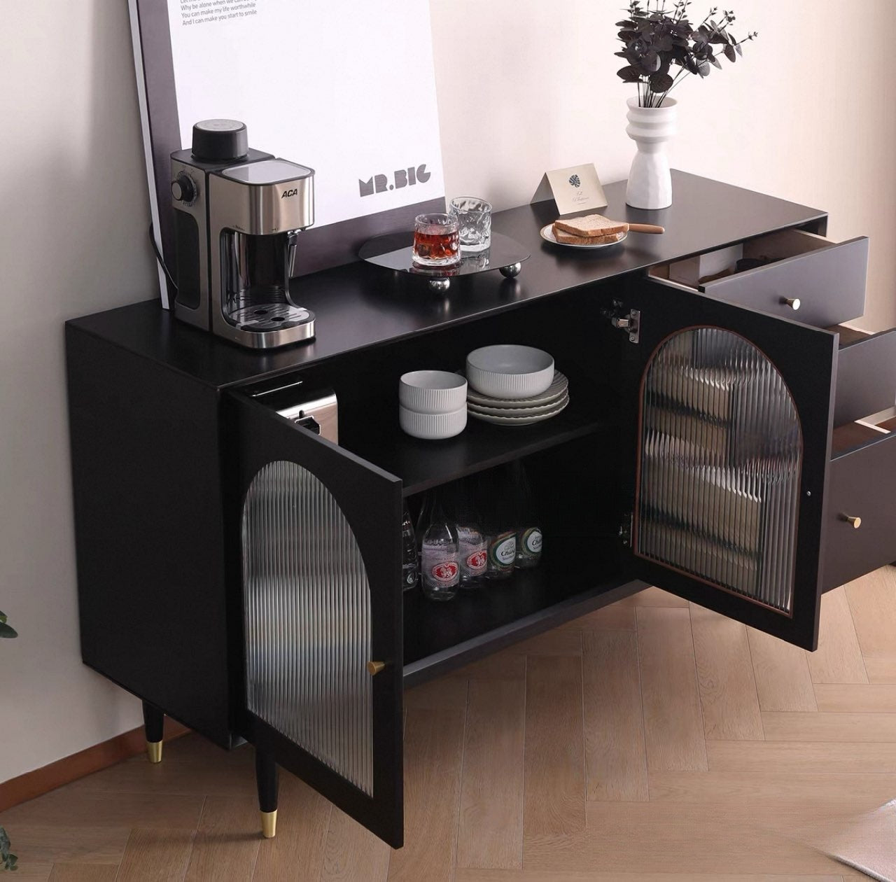 Arco Noir Sideboard