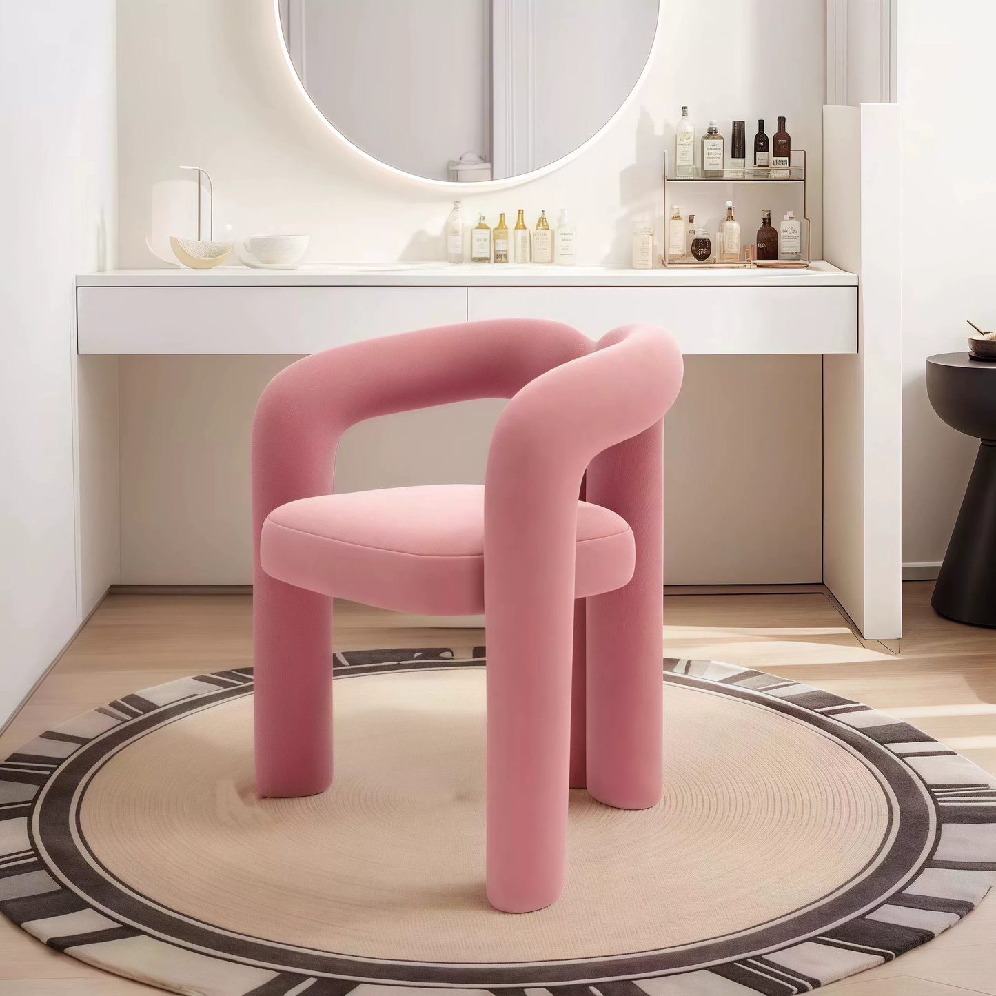 Luna Embrace™ Cream Velvet Cosmetic Chair